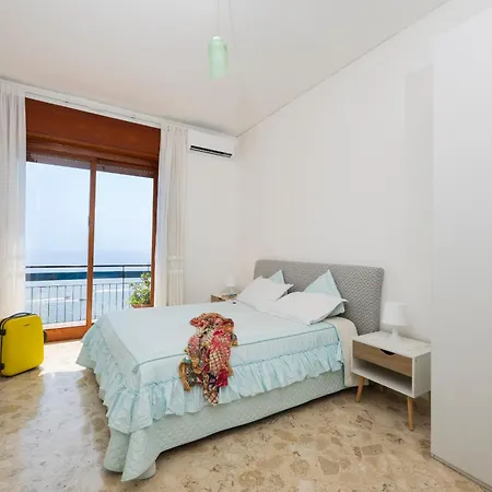 Skyview Paradise House Daire *